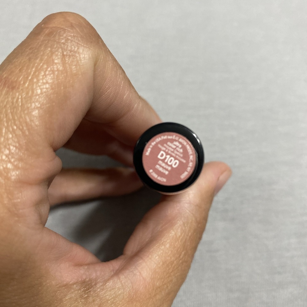 Avon Ultra Color Rich Mousse Lipstick In Mauve D100 New